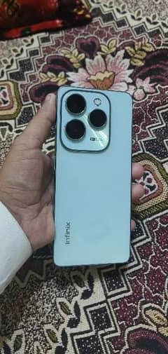 Infinix hot 40 pro