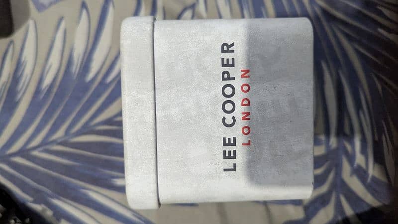 Original Lee Cooper Qatar version 1