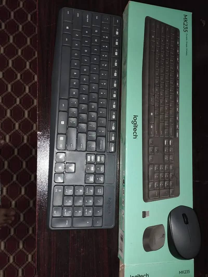 Logitech Wireless Keyboard + Mouse (Combo) with Box for Sale 0