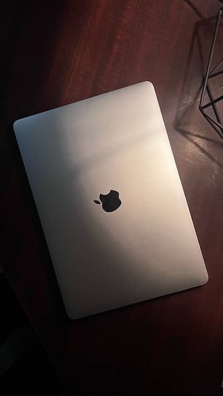 Macbook pro 2017 (13") 4