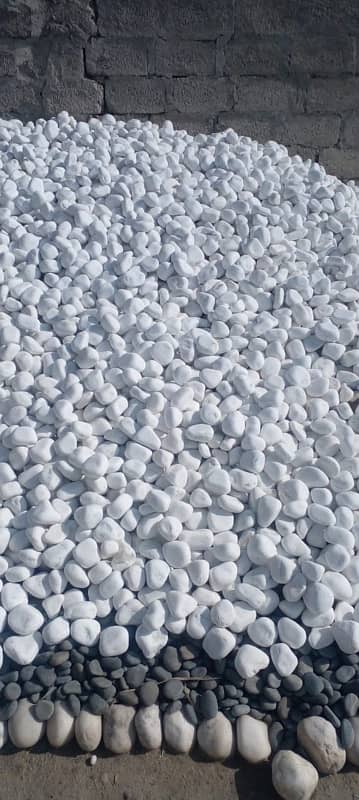 White Stones Pebbles for Garden Aquarium Pond Decoration 0