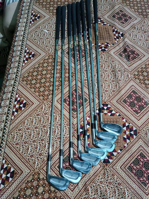 golf Bridgestone J's steel iron set 7