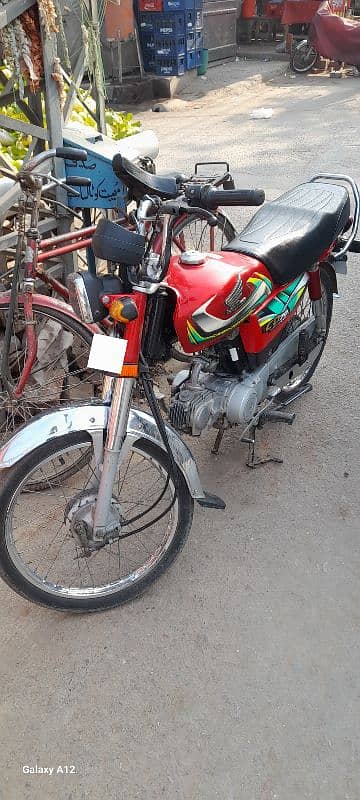 honda cd 70  in good condition 0