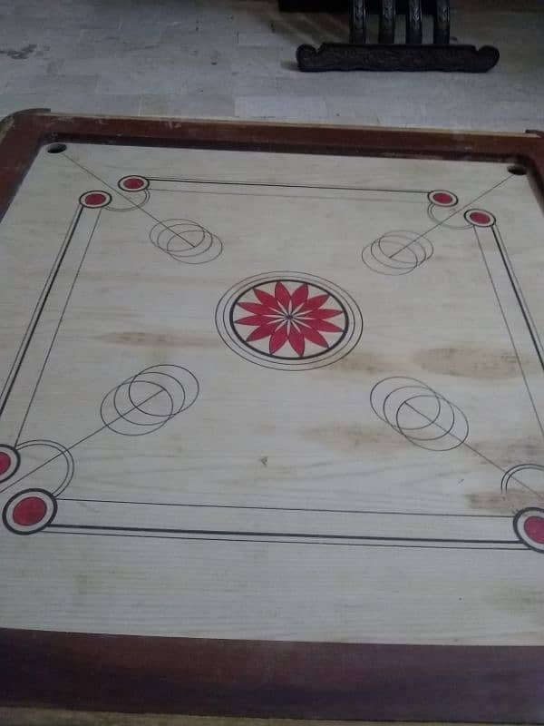 carrom board 0