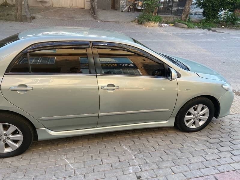 Toyota Corolla Altis 2010 6