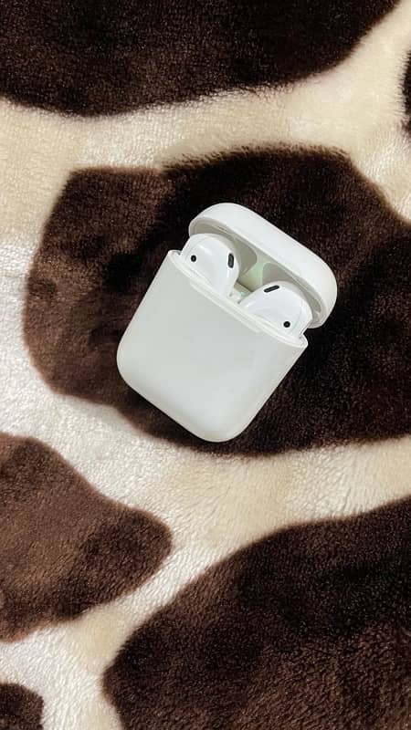 Apple Orignal airpods 0