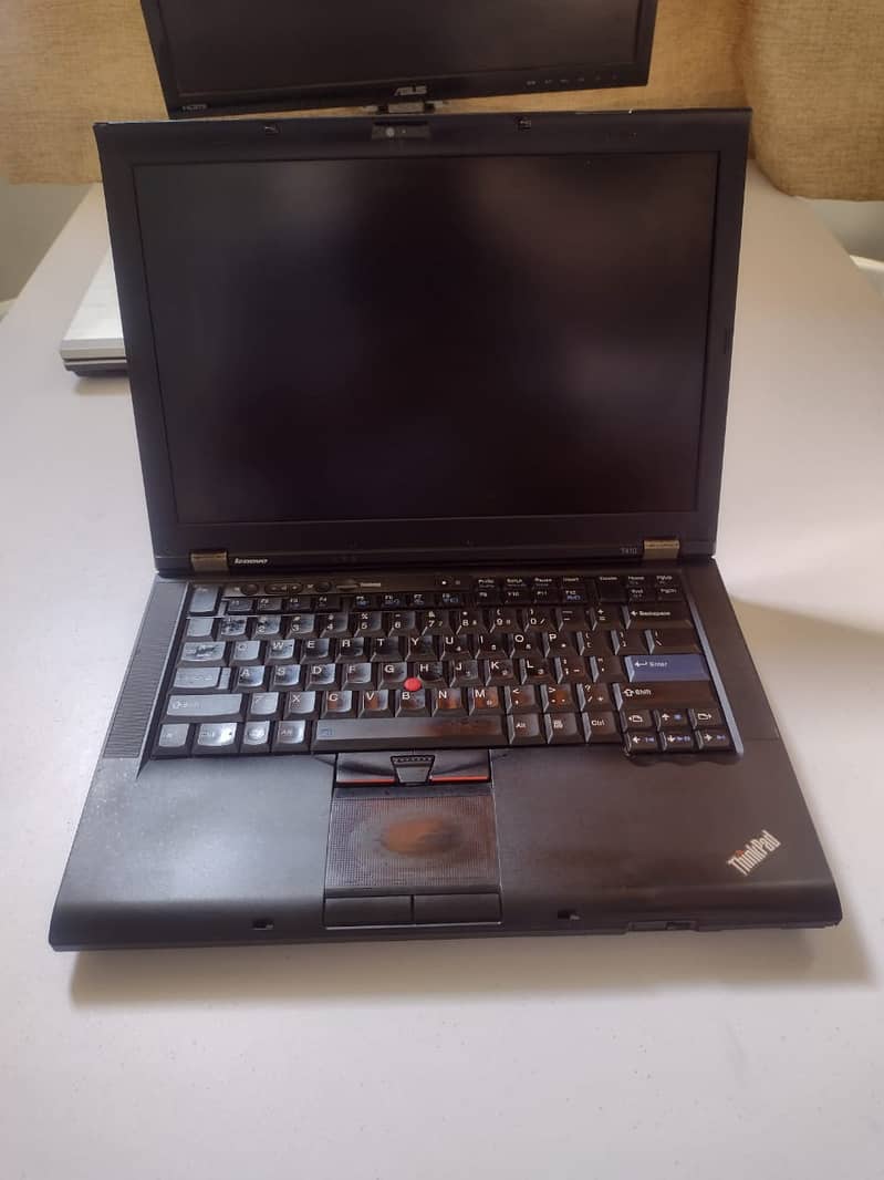 Lenovo ThinkPad T410 | Intel Core i5 1st gen 4gb Ram 320gb 0