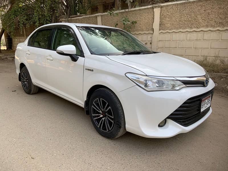 Toyota Corolla Axio 2015 2