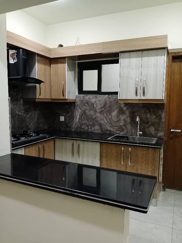 2400 Square Feet Flat In Beautiful Location Of Gulshan-e-Iqbal - Block 10-A In Karachi 1