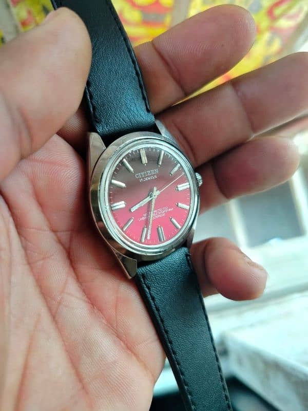 Antique Orient vintage Japan watch Seiko 5 citizen Raketa West end 6