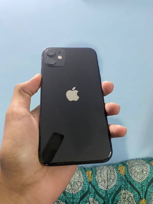 Urgent Sell iPhone 11 128GB NON PTA BH 79% Back One Crack All Genuine 6