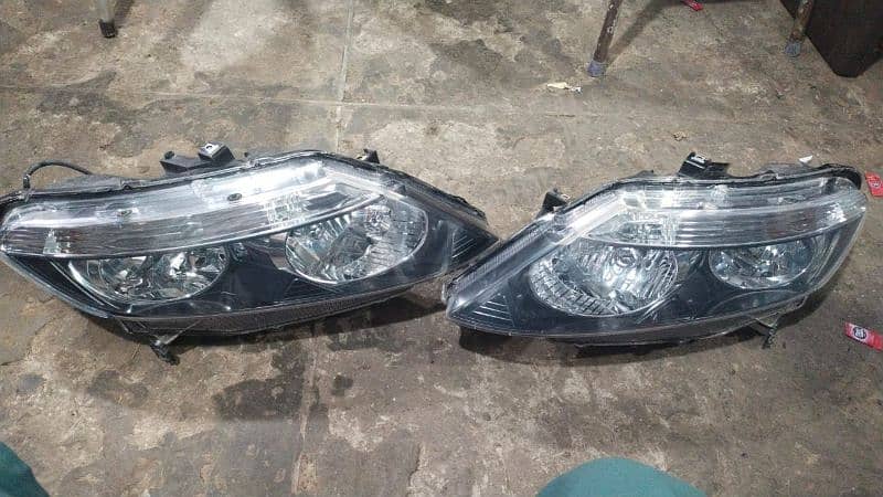 Honda Airwave H. D headlights. . . 0