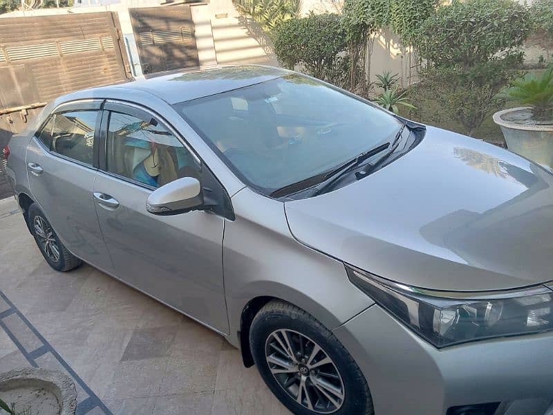 Toyota Corolla GLI 2015genien Rs. 2991000ph. 03003617791 15