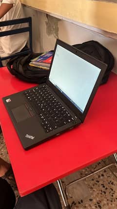 Lenovo Thinkpad laptop 10/10 condition urgent for sale