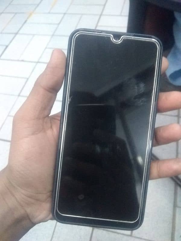 Selling moto e2020 2/32 2