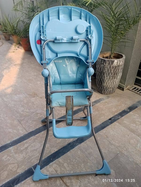 Foldable Baby High Chair 2