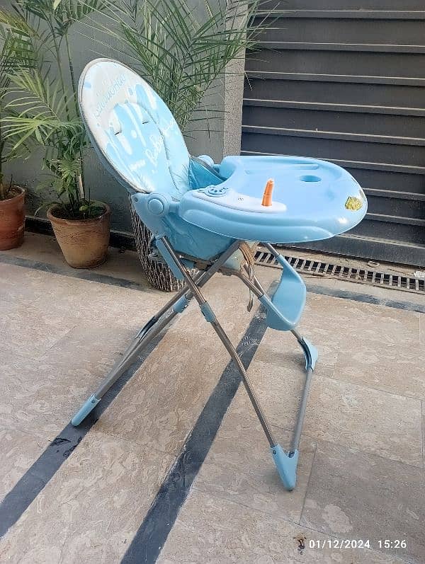 Foldable Baby High Chair 4