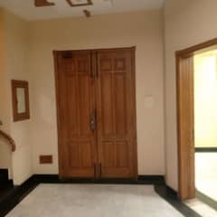 800 Square Feet Flat for sale in Citi Housing Society