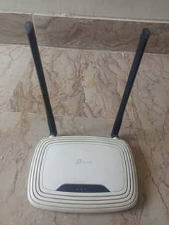 Tp-Link TL-WR841N Router for sale