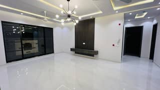 House In DHA Phase 6 - Block E For sale