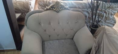 SIX Seater Sofa slightly used just like brand new