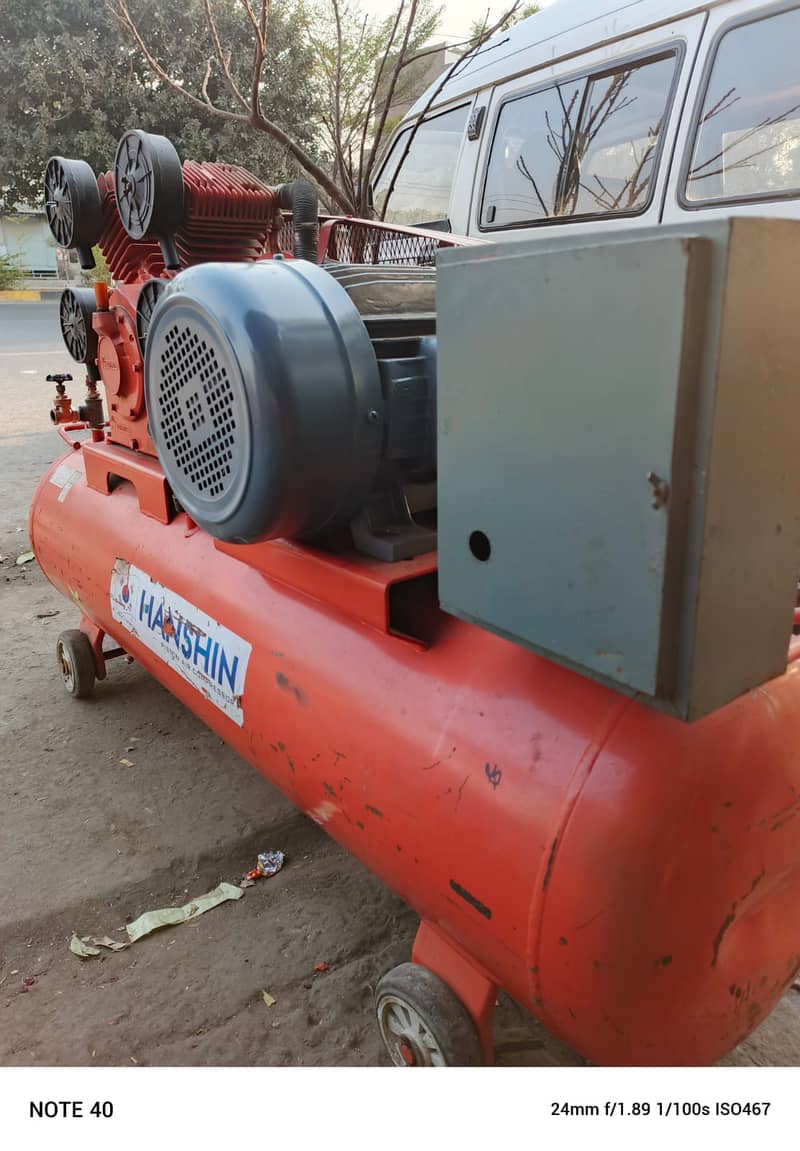 Air Compressor /Oil Free Air Compressor/ 15Hp Air Compressor. . 6