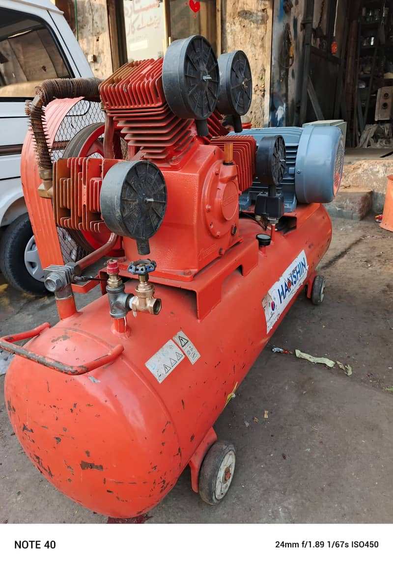 Air Compressor /Oil Free Air Compressor/ 15Hp Air Compressor. . 8