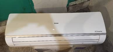 Haier 1.5 ton Dc Inverter heat and cool 1 season used (O33O-386OO25)