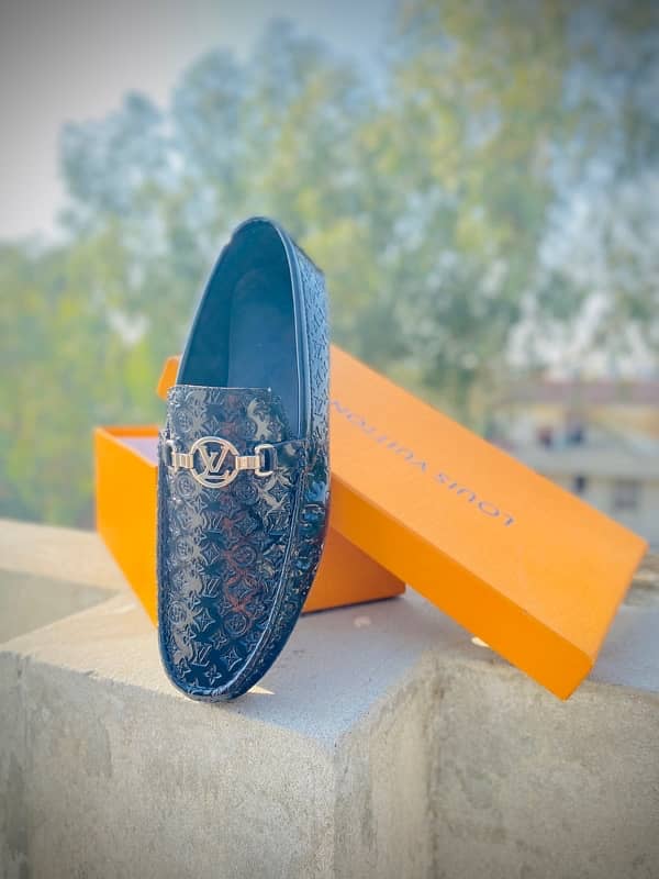 Lv Shoes And Wallet Available 3