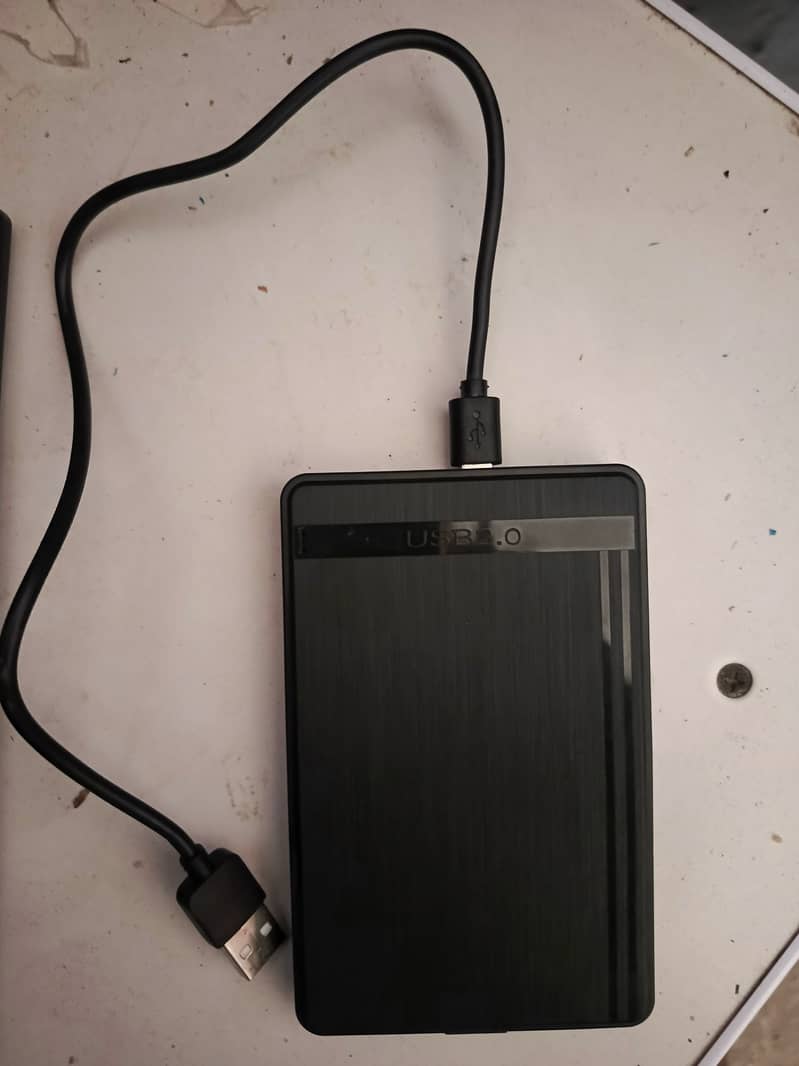 Harddrive 320 gb with case 1