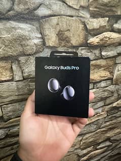 Samsung buds pro like new