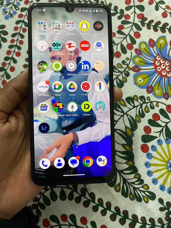 vivo v 23e 8+8/128 6