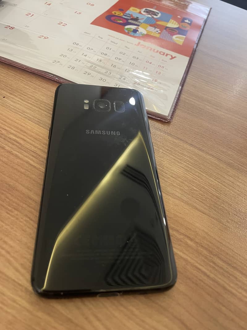 Samsung galaxy S 8 excellent condition 2