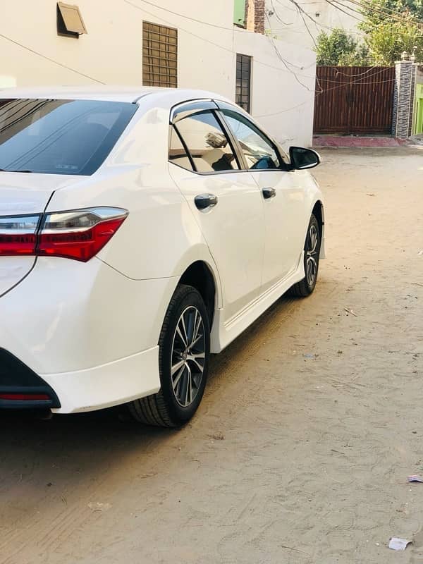 Toyota Corolla Altis 2021 7