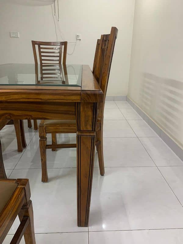 6 seater dining table for sale 3