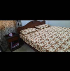 Queen size bed With Dura foam under warranty