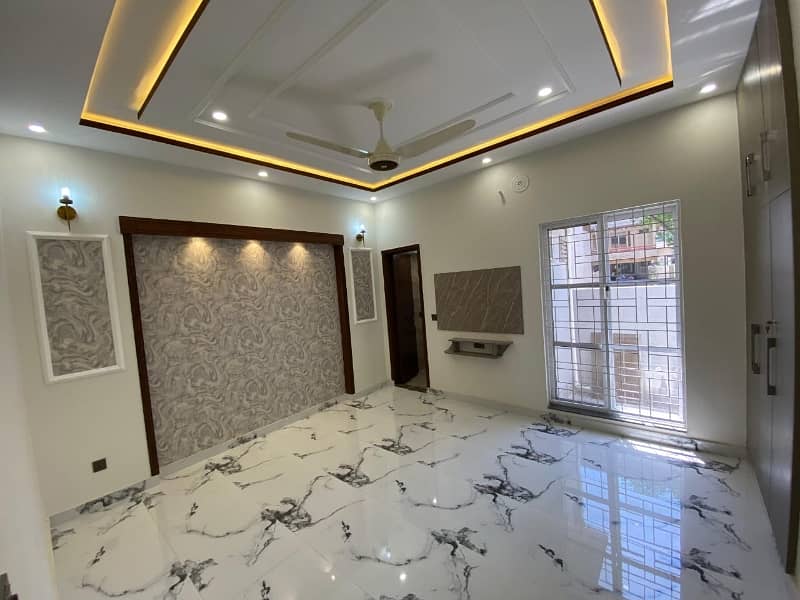 1 Kanal Beautiful Ground Floor Available For Rent Near All Facilities 7