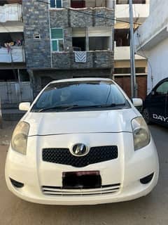 Toyota Vitz 2005