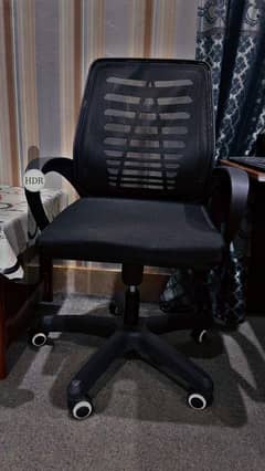 2 office chairs