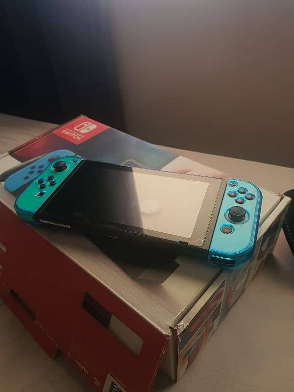 Nintendo Switch 0