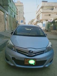 Toyota Vitz 2013