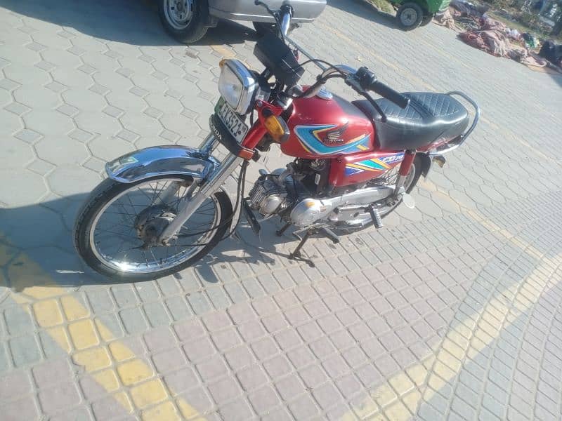 Honda cd 70 0