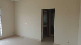 1 Kanal 3 Beds Upper Portion Is Available For Rent In Hbfc Housing Society Near Dha Phase 5