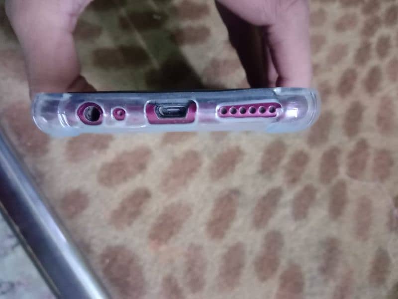 Infinix hot 10 all okay 4/64 no gaming phone any fault only mobile 2