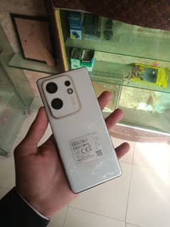 infinix zero 30 8.8 256 5 month warenty full box