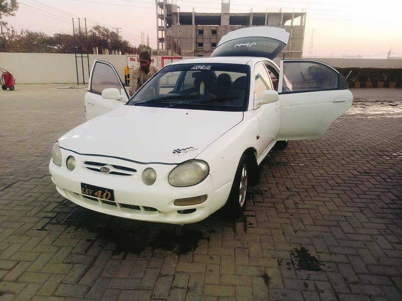 KIA Spectra 2002 1