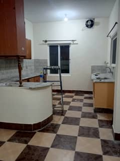 Family flat Availabile for rent