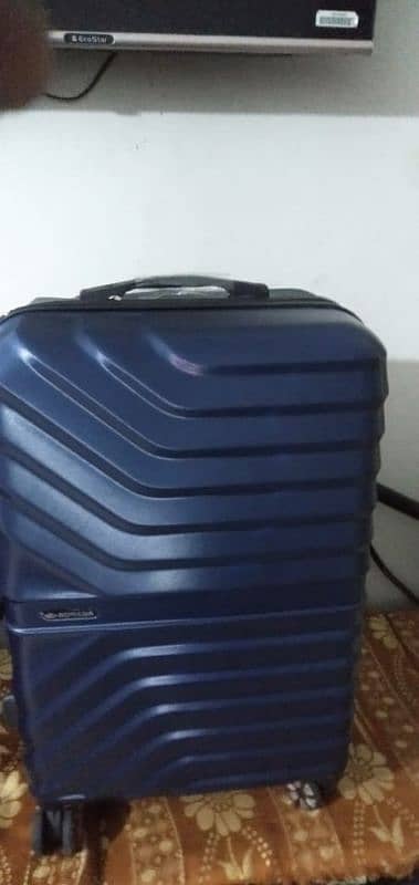 sonada luggage. . 2