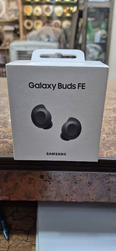 Brandnew Samsung Galaxy Buds FE (Graphite) 0