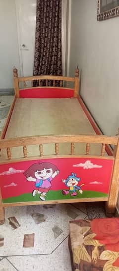 bed and taqaat for sale